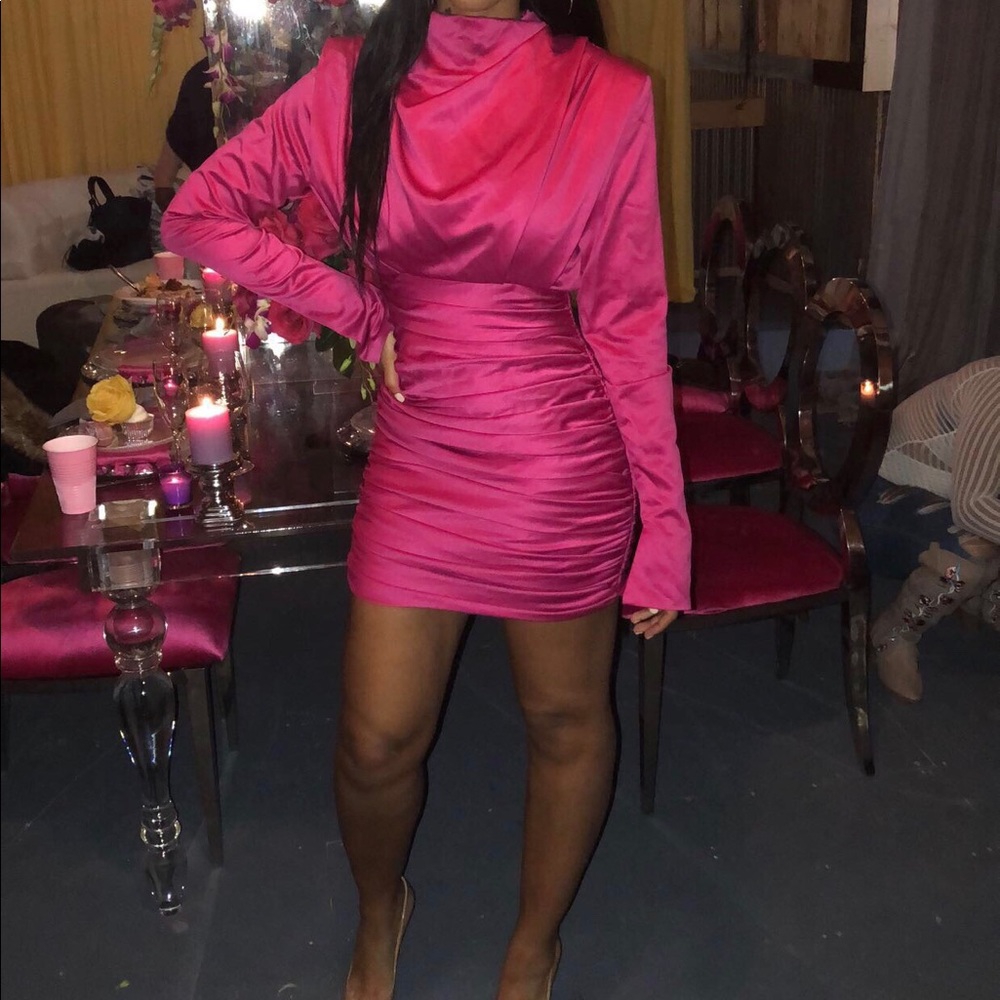 HOUSE OF CB GIORGIANA DRESS.